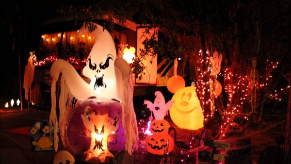light up and blow up halloween decorations are perfect for halloween camping